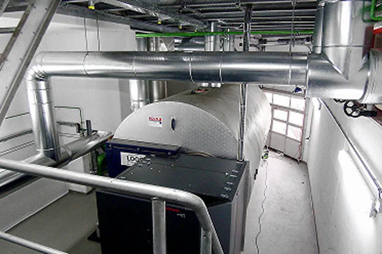 Fernwärmezentrale am Müllheizkraftwerk Solingen